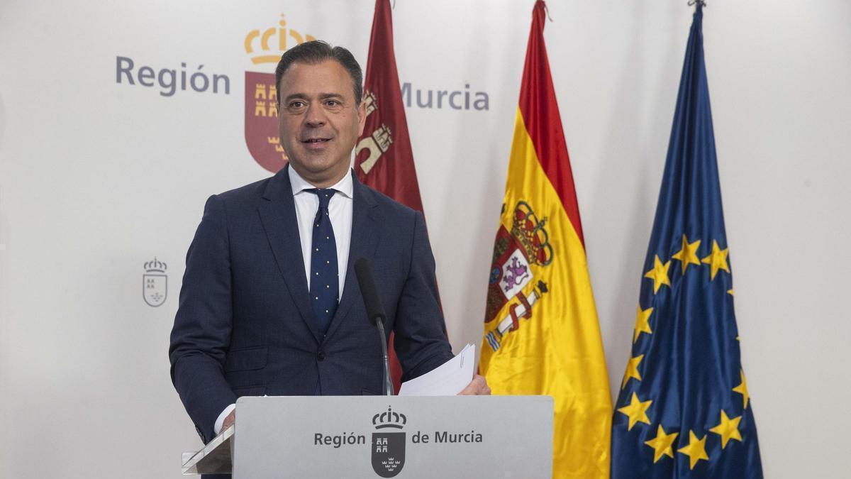 Marcos Ortuño, durante la rueda de prensa posterior al Consejo de Gobierno.