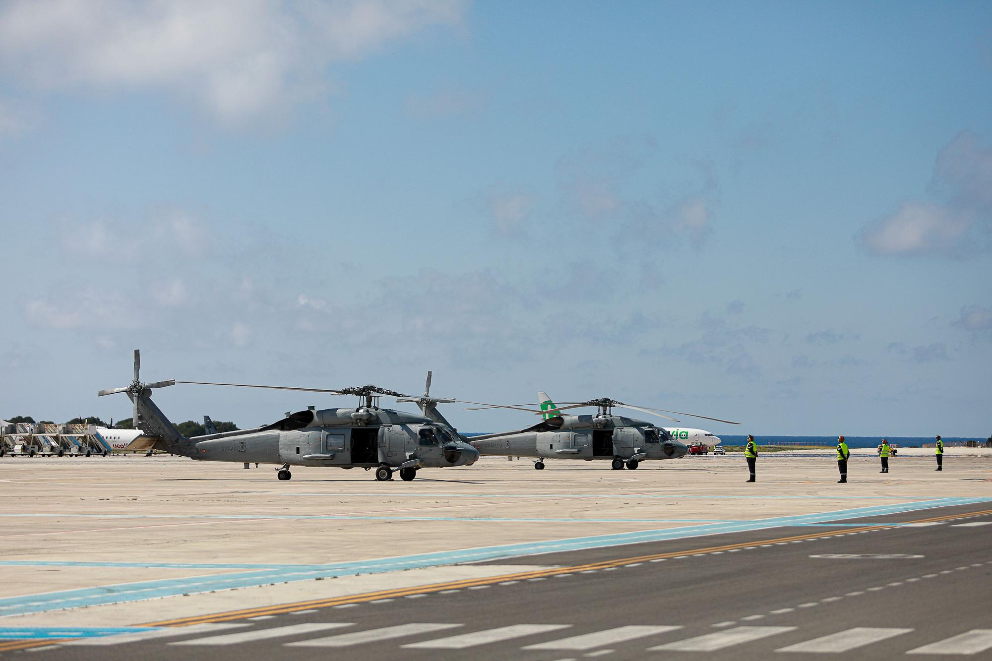 Mira aquí todas las fotos de la visita del Rey a las maniobras militares de Ibiza