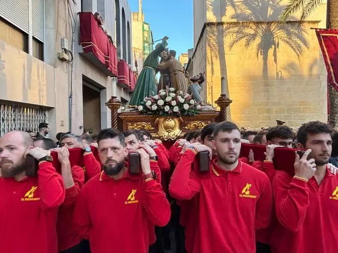 Procesiones del Miércoles Santo en Crevillent