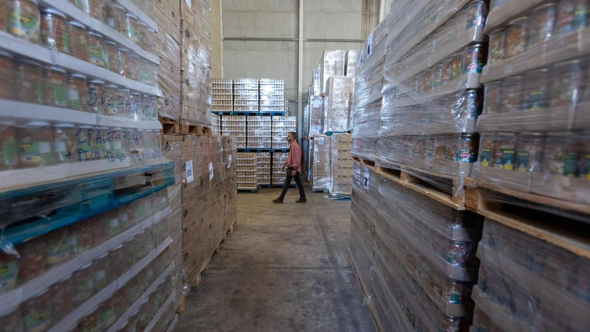 Europa da 2,2 millones de kilos de comida para los alicantinos más necesitados