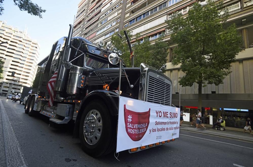 Los hoteleros toman Murcia para protestar contra las medidas del Gobierno regional