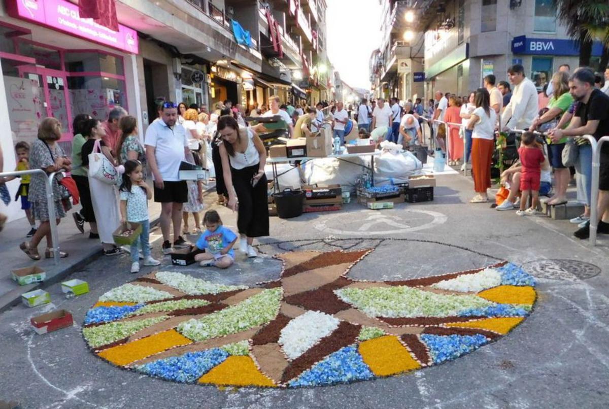 Arte floral a 30 grados en Ponteareas