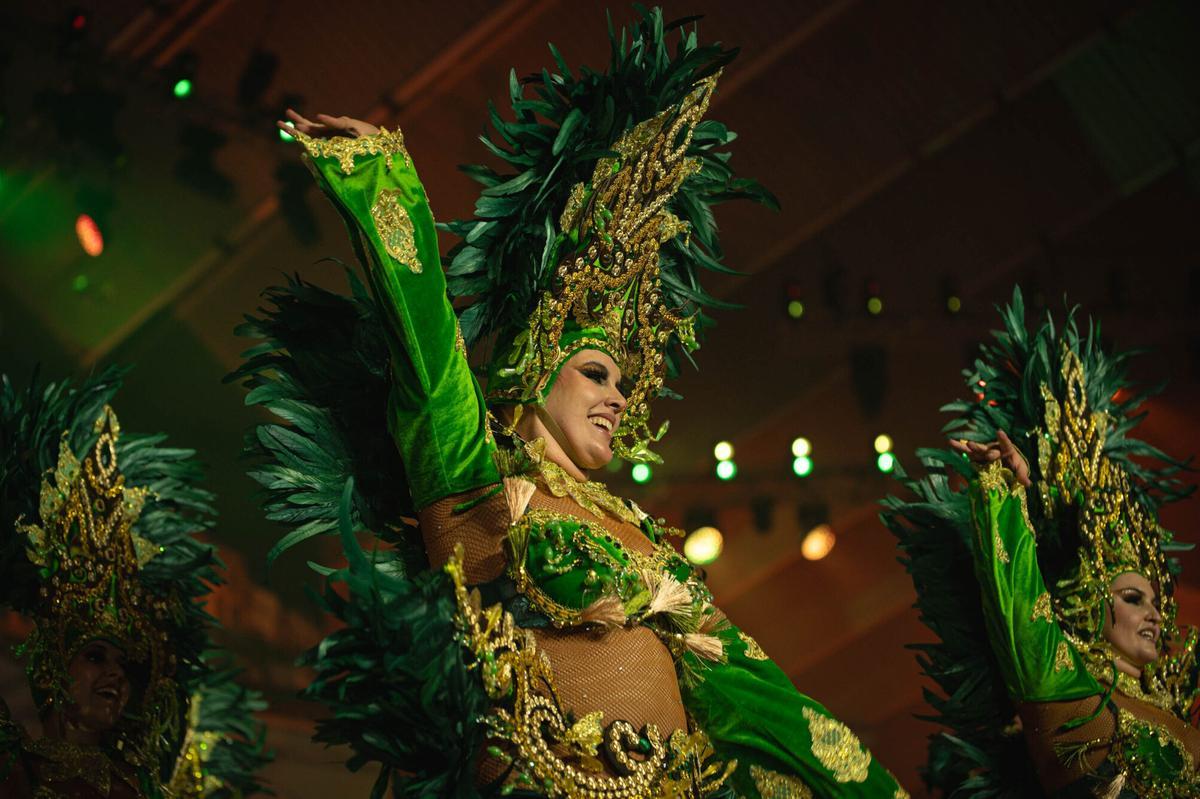 Concurso de comparsas del Carnaval de Santa Cruz de Tenerife 2026 - 1º.- Bahía Bahitiare