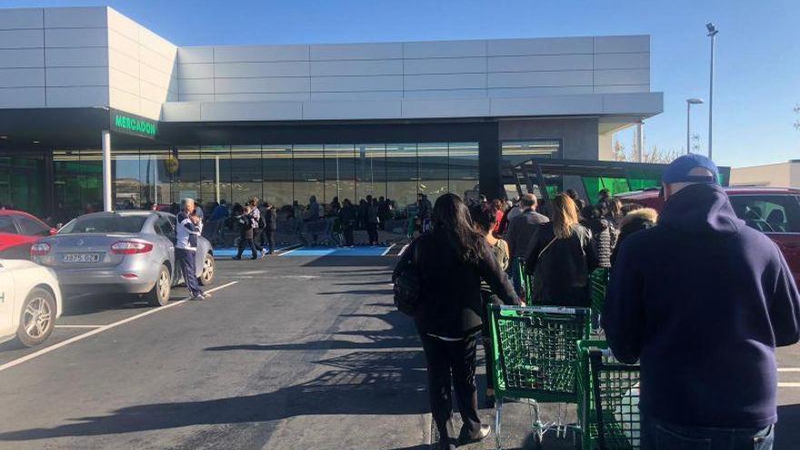 Supermercados llenos el primer día de estado de alarma