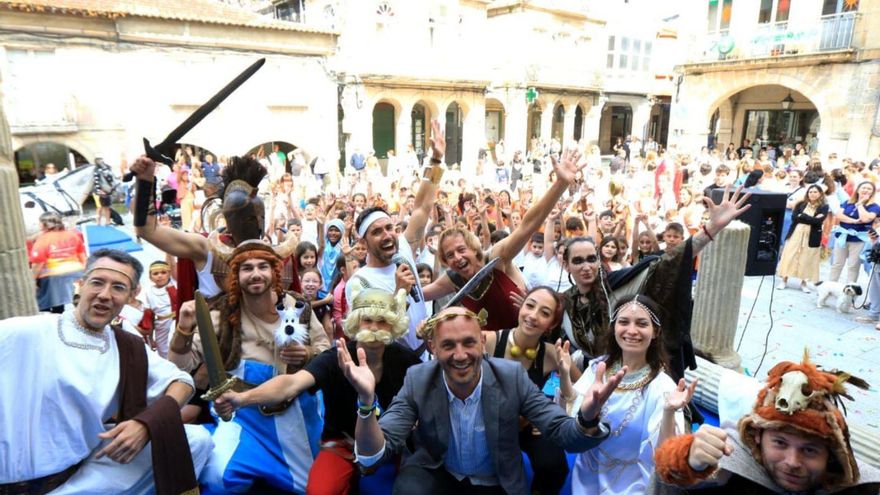 Dúas imaxes da Preporrigalia, celebrada no Porriño como aperitivo da festa de xullo. | // D.P