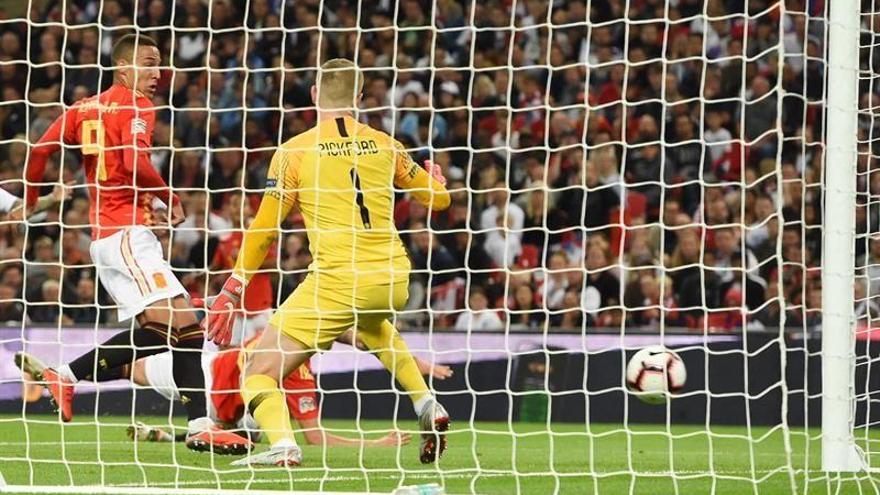 España gana en Wembley en el debut de Luis Enrique (1-2)