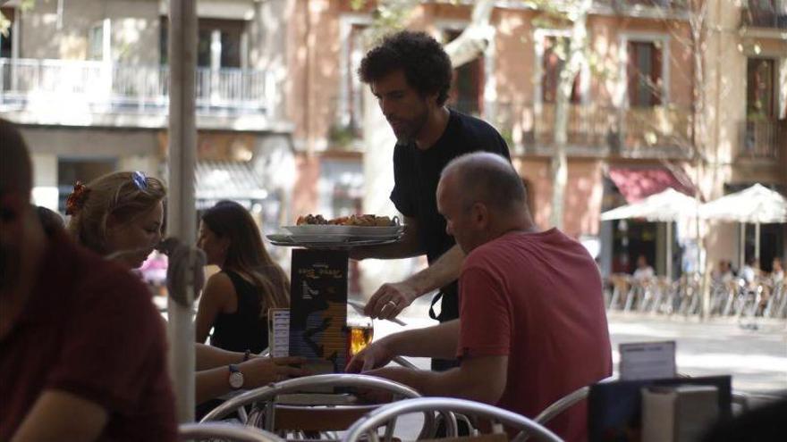 El empleo en el turismo crece en septiembre el 3,7%