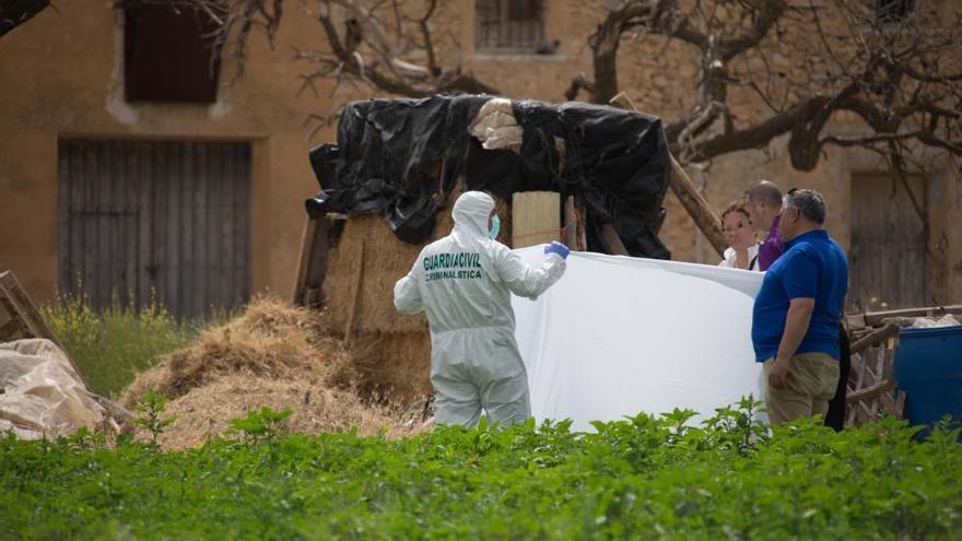 Matan a un anciano con una hoz en su granja de Caravaca de la Cruz