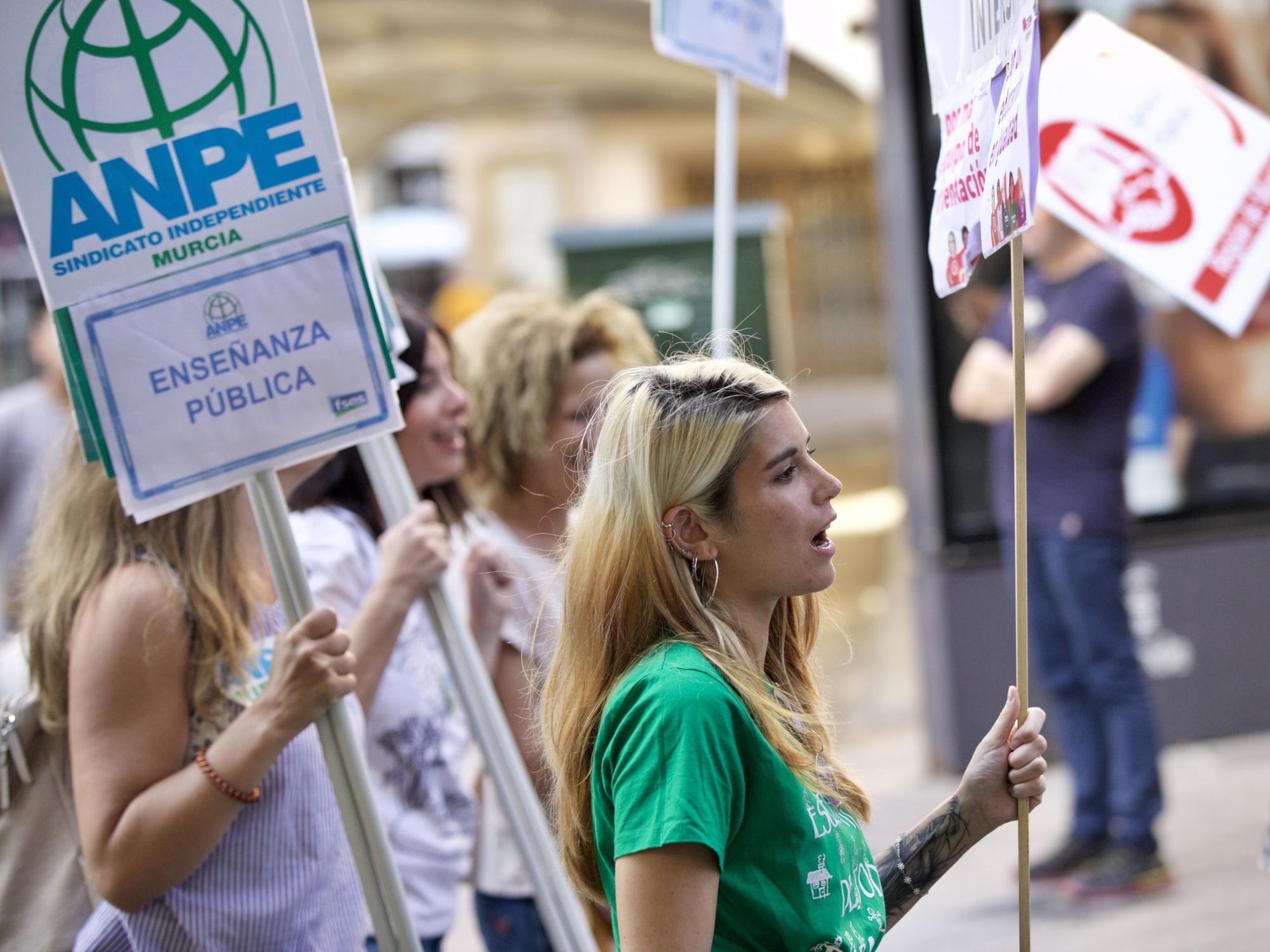 Manifestación en defensa de la educación pública en Murcia