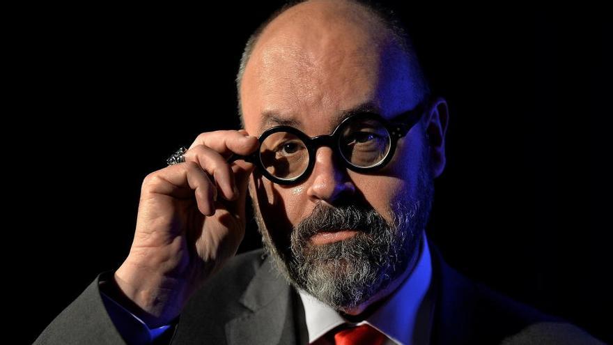 El escritor Carlos Ruiz Zafón