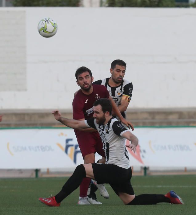 Las mejores imágenes del UD Castellonense - Villajoyosa FC