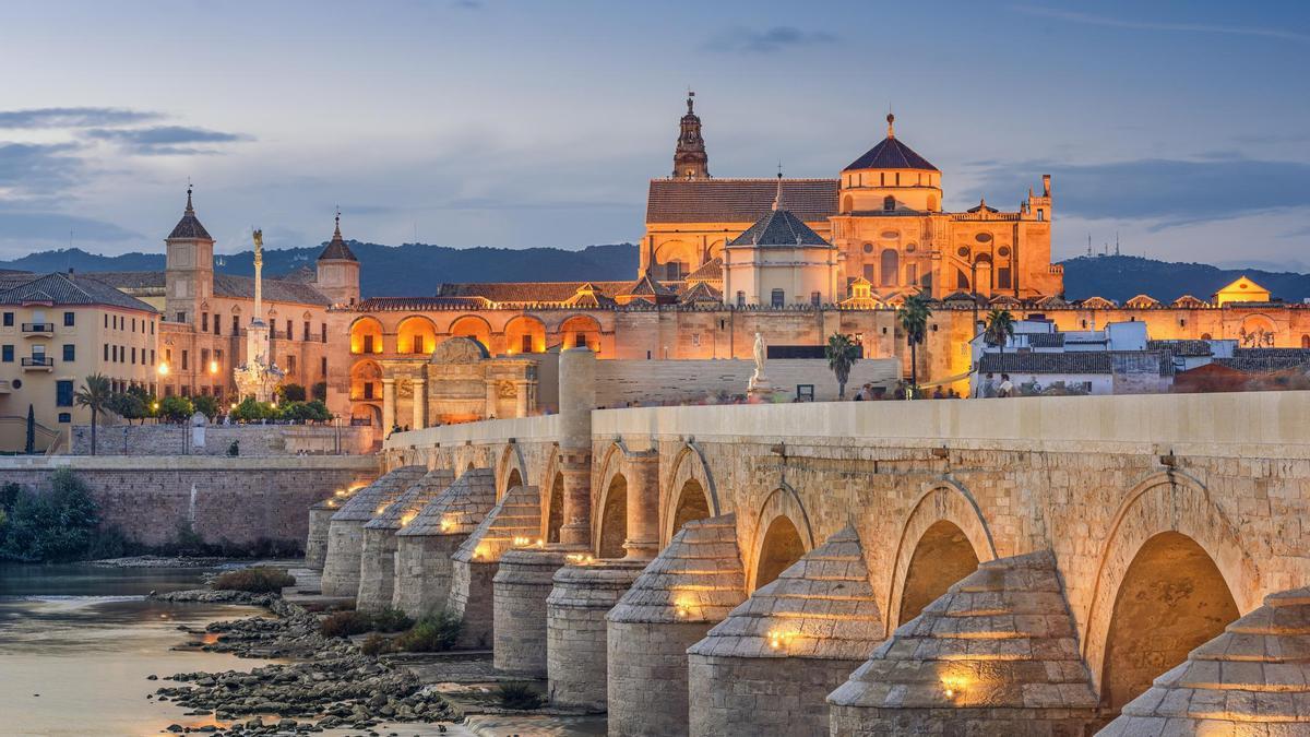 Verano en Córdoba: estos son los tres Patrimonios de la Humanidad que puedes visitar de noche.