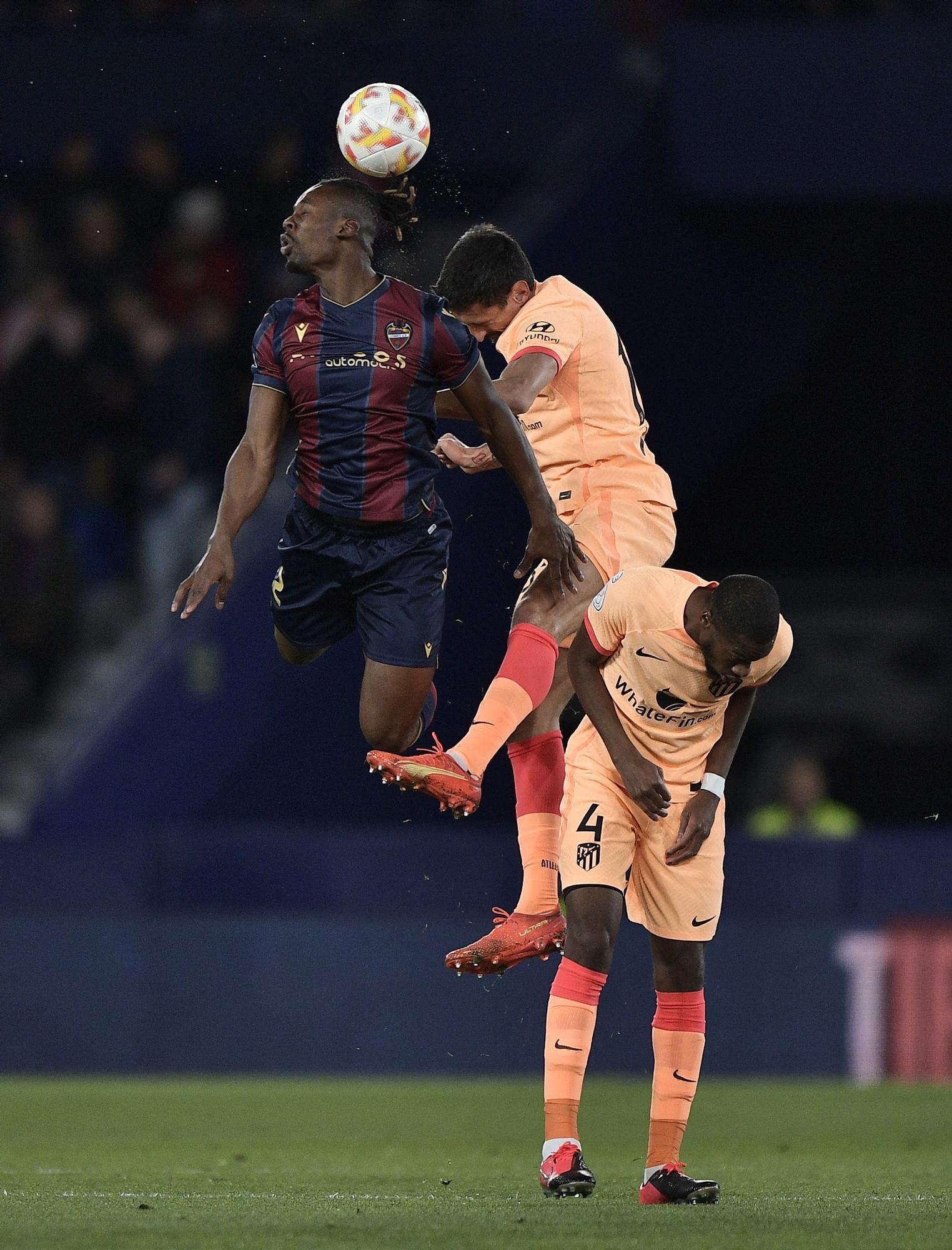 Soccer - Copa del Rey - Levante v Atletico Madrid