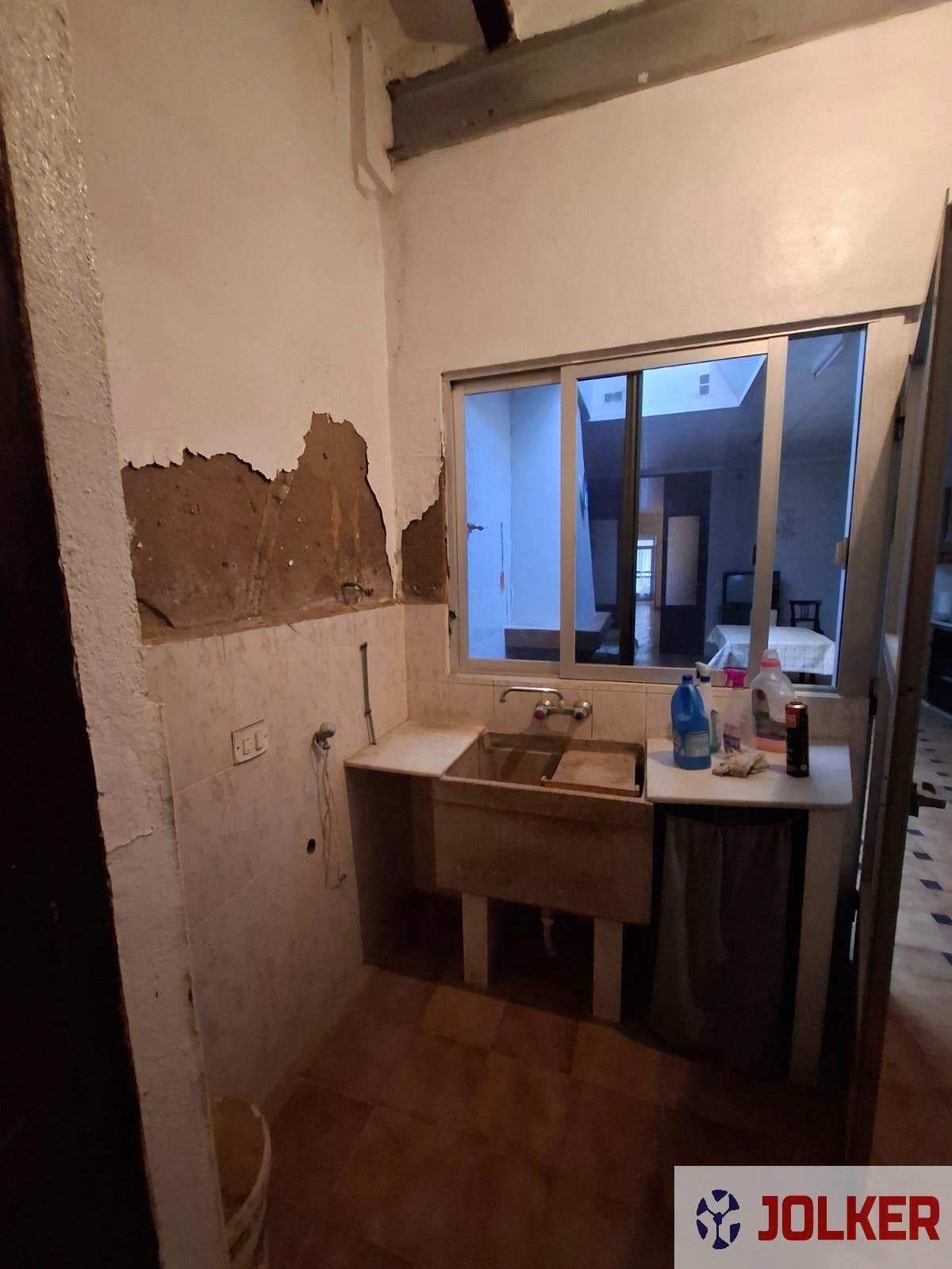 Galería de fotos: Sale a la venta una casa con terraza en la zona del Madrigal de Vila-real por 150.000 euros