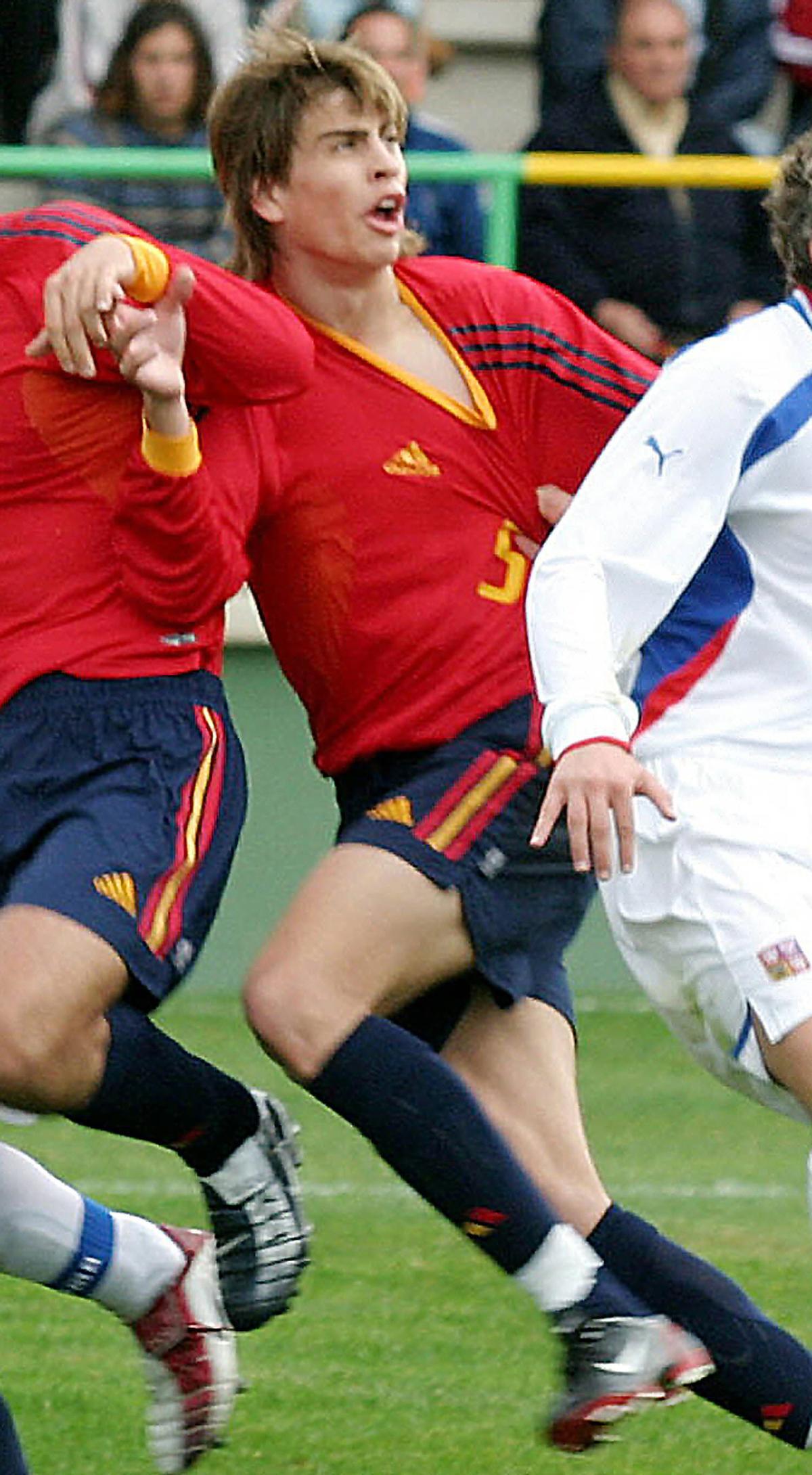 En 2003, Piqué en el Europeo Sub'17