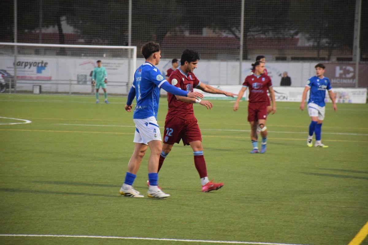 Borja Domingo en una acción del partido de ida