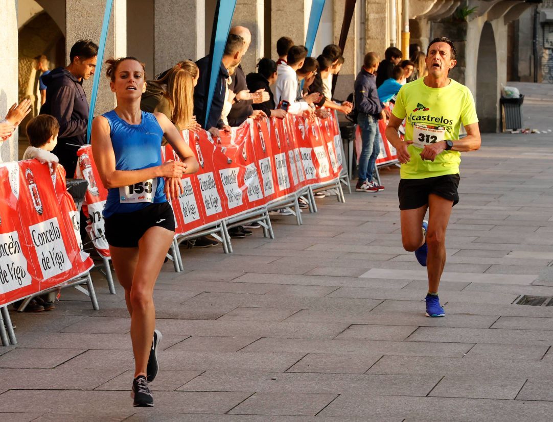 Una carrera con sardina y pan como premios