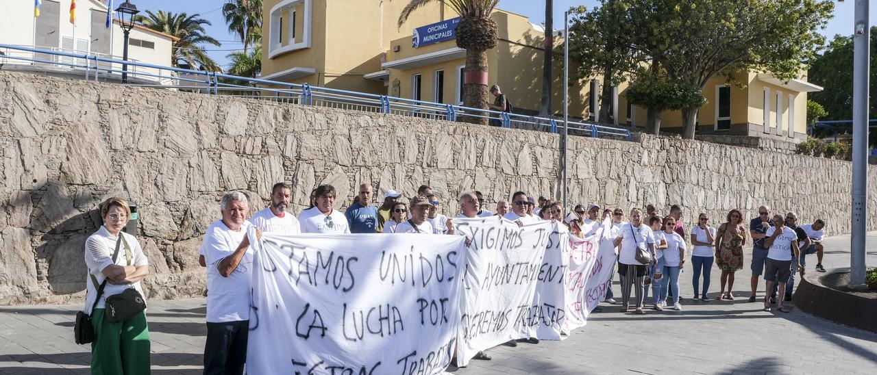 Protesta de los trabajadores de los restaurantes cerrados en Puerto Rico