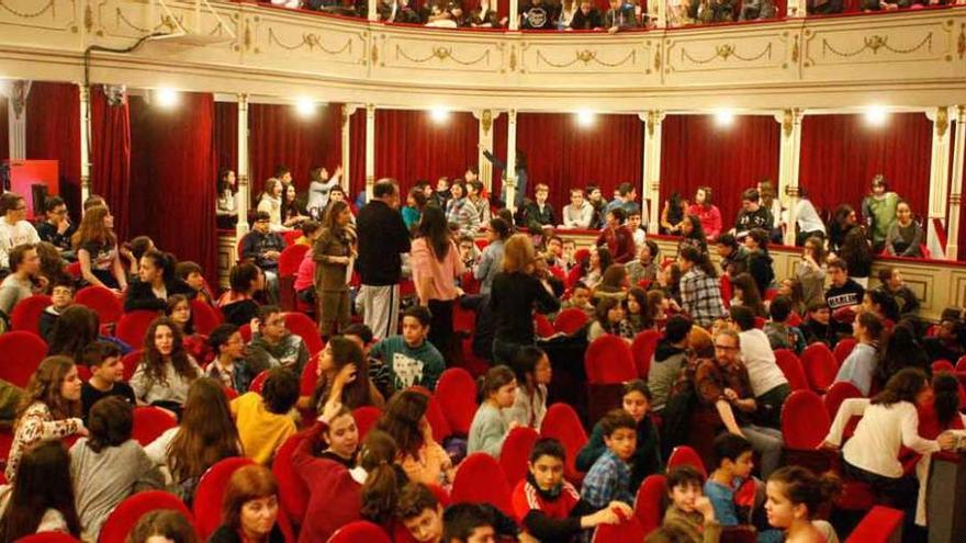 Asistentes a uno de los pases ayer en el Teatro Principal.