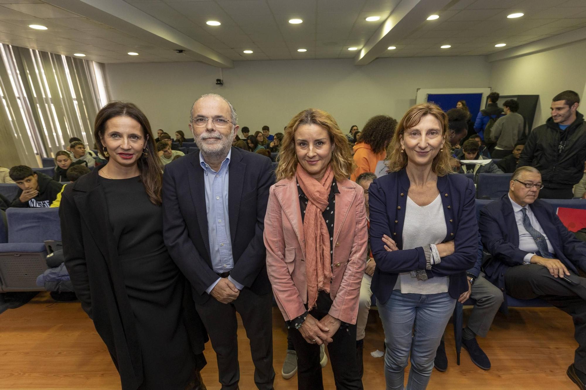 Segunda jornada de "La Asturias que funciona": las recetas de éxito de la Cámara de Comercio de Oviedo y los grupos Roces y De la Uz