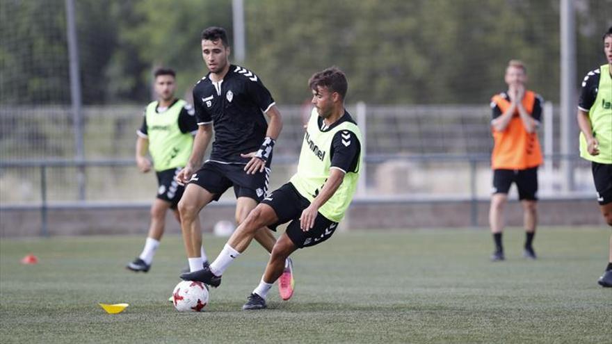 La primera defensa del liderato del Castellón es en Paterna