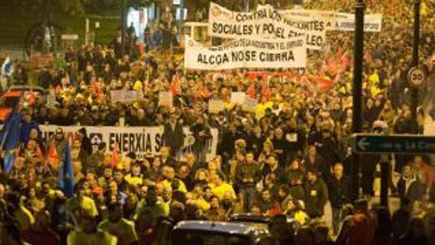 &quot;El mensaje de Alcoa sólo persigue instaurar el temor entre los trabajadores&quot;, protesta CC OO