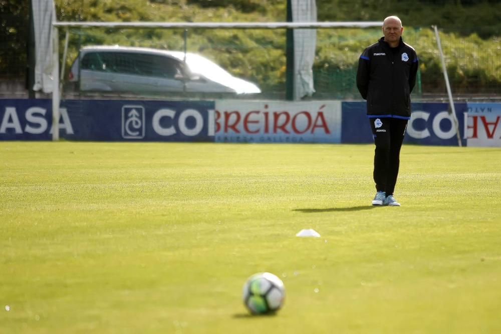 El Dépor se entrena tras el duelo ante el Betis