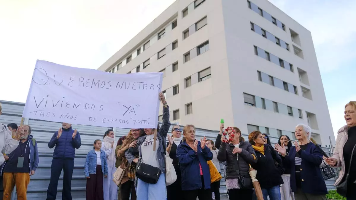 El PP exige agilizar la entrega del primer edificio de Las Rehoyas