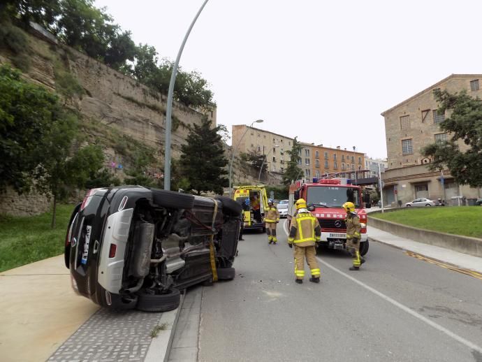 Aparatós accident al carrer de Sant Marc, a Manresa