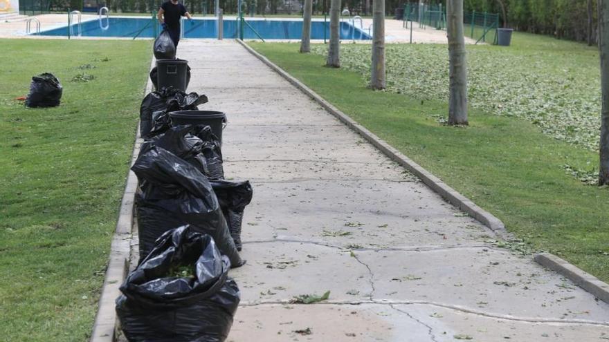 La piscina de Roales, obligada a cerrar hoy por la tormenta