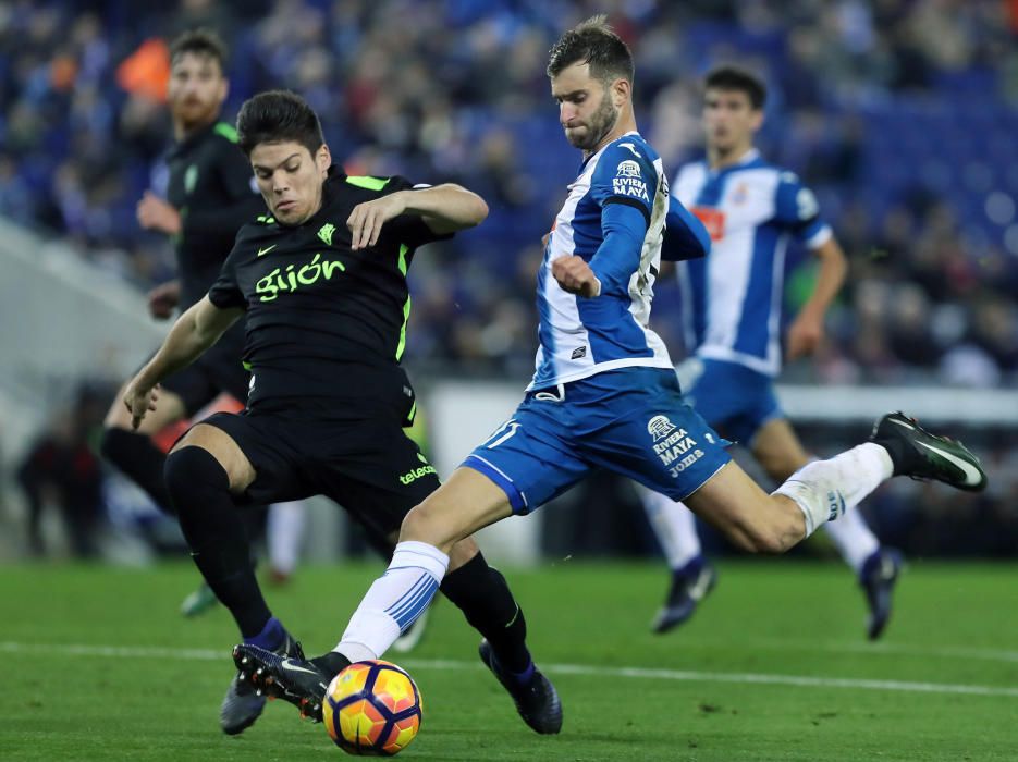 El partido entre el Espanyol y el Sporting, en imágenes