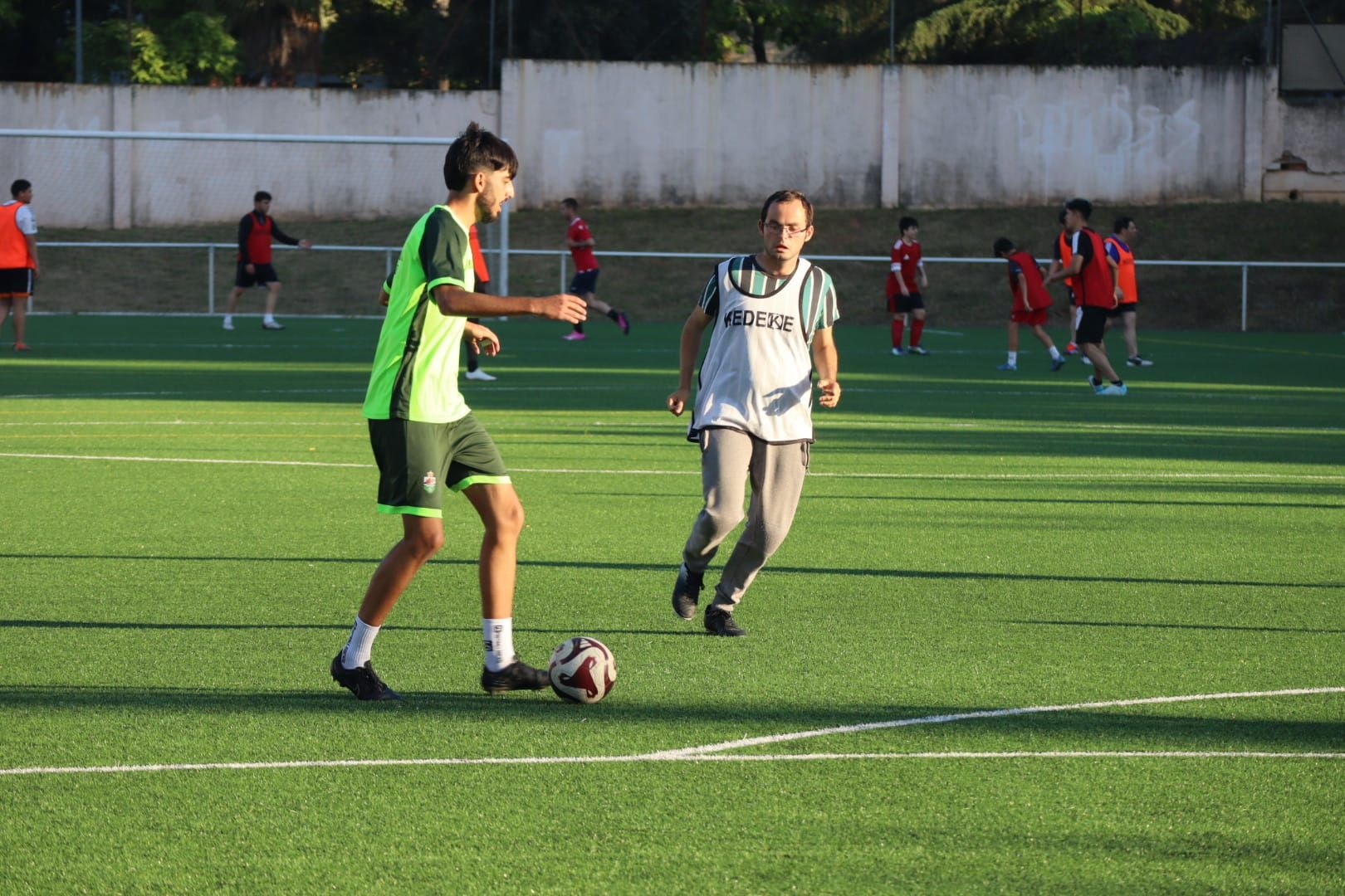 Entrenamiento de los equipos de la liga de fútbol inclusivo del Atlético Veracruz