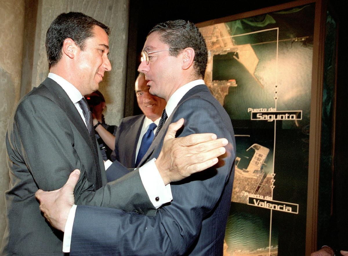 Encuentro entre los presidentes EduardoZaplana y Alberto Ruiz Gallardón.