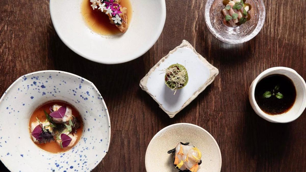 Algunos de los platos del menú degustación de Emi (Madrid).