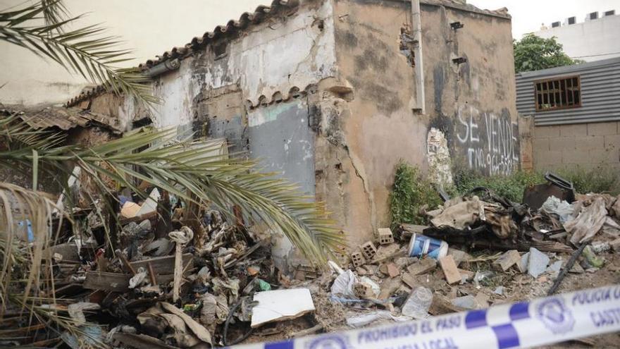 Muere calcinado un indigente en una caseta abandonada en Castellón