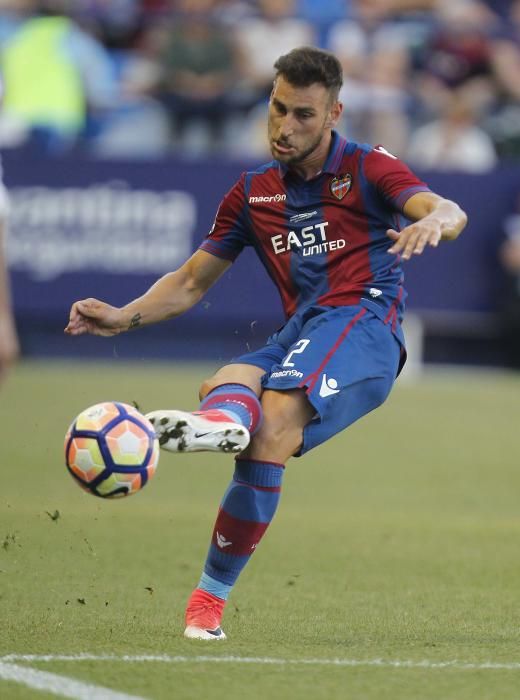 Levante - Huesca, en imágenes