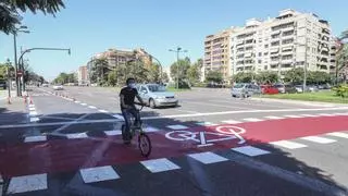 El ayuntamiento remata el carril bici de la avenida del Cid