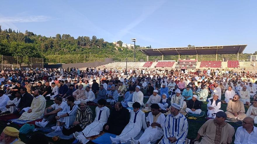 Multitudinària celebració de la Festa del Xai de la comunitat musulmana a Manresa