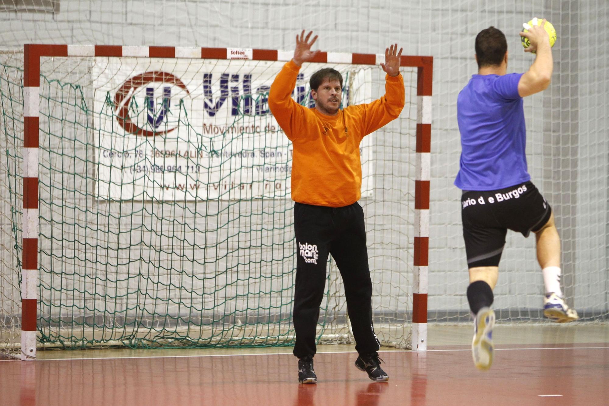 Javi Díaz en un entrenamiento con el Villa de Aranda.