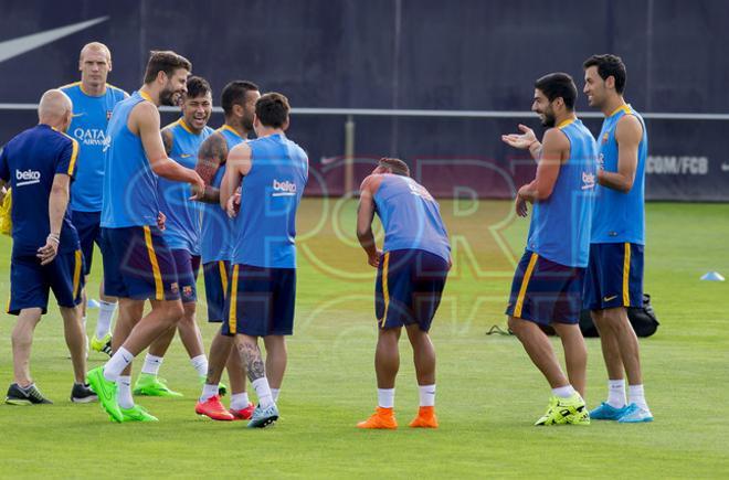 El primer entrenamiento del Barça 2015-2016 al completo, en imágenes