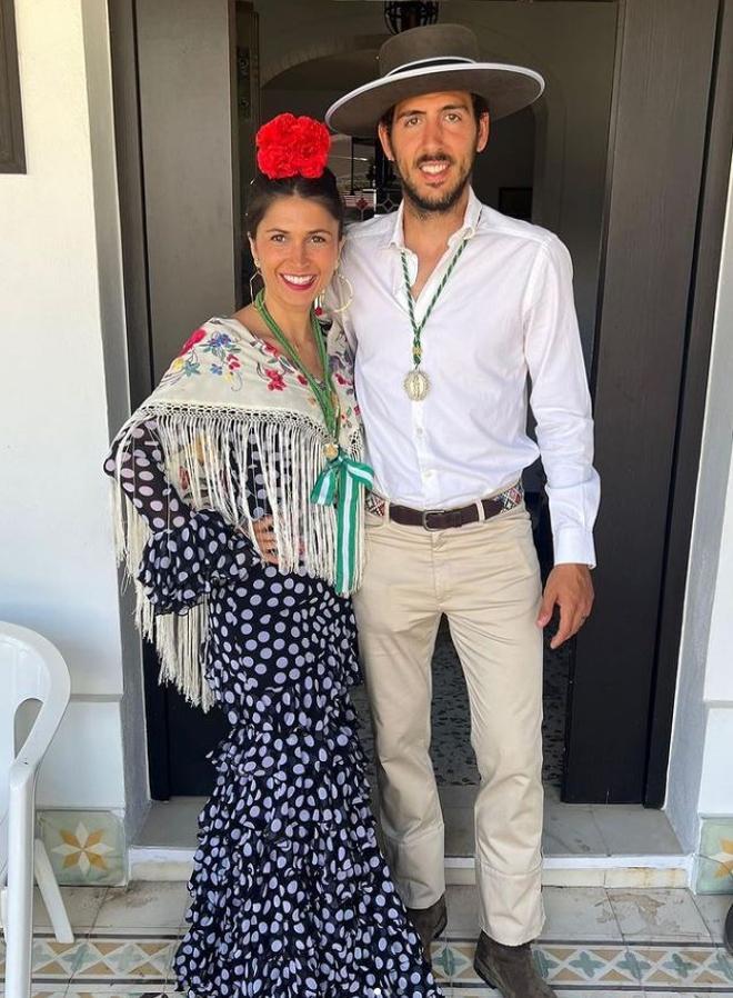 Dani Parejo celebra el cumpleaños de su mujer Isa Botello