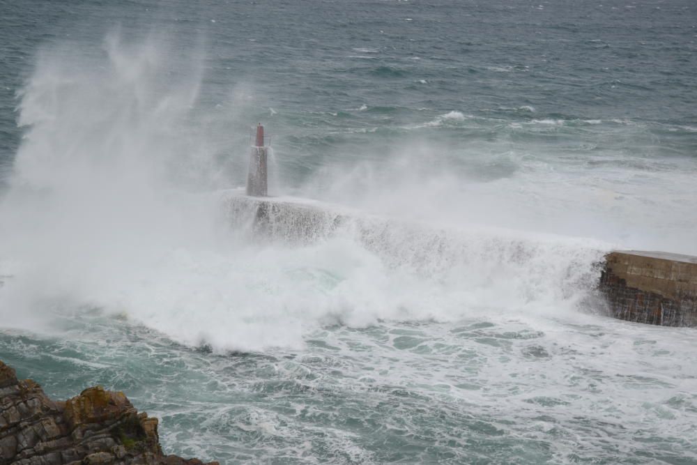 Temporal marítimo en Viavélez