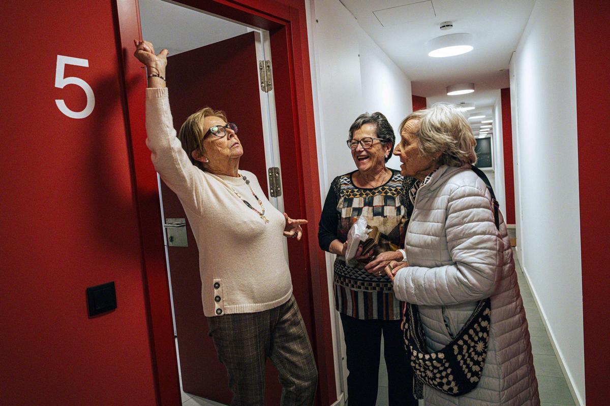 Así se vive en el coliving sénior Adela Barquín, en Sant Feliu de Llobregat