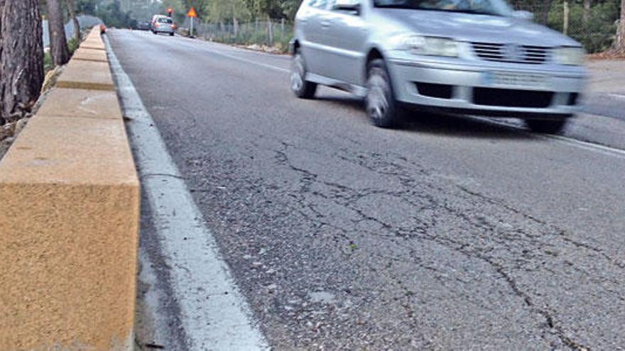 Vecinos alertan del potencial riesgo de la nueva protección de la carretera