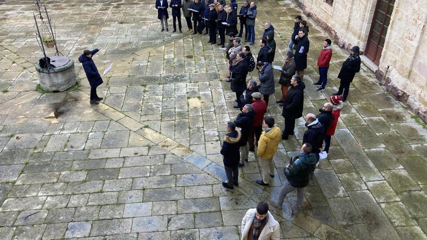 VÍDEO | Ensayo del &#039;Christus factus est&#039; por parte del coro del Espíritu Santo