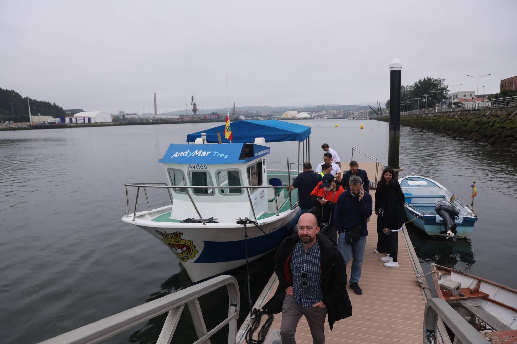 Regresan los paseos en lancha por la ría de Avilés: y hay novedades