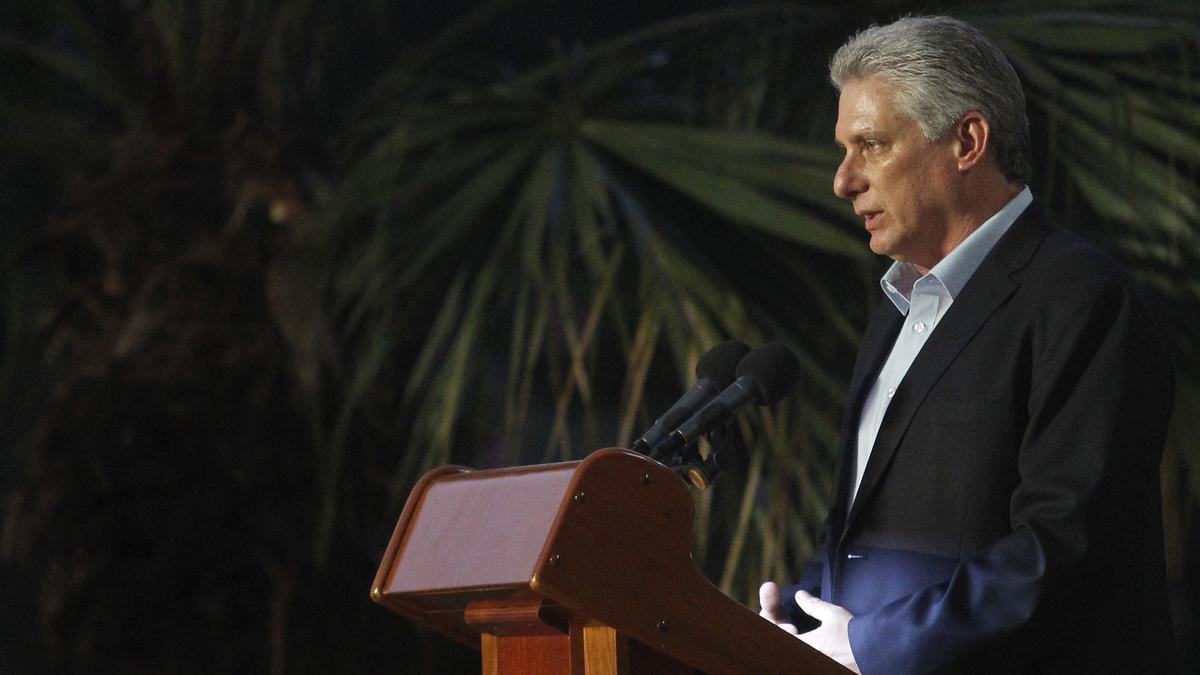 Colombia anuncia en Cuba que volverá a las conversaciones de paz con el ELN.
