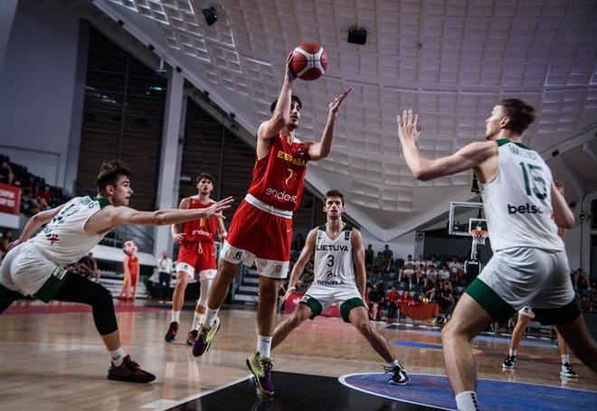 Guillem Ferrando y Millán Jiménez, campeones de Europa con España sub-20