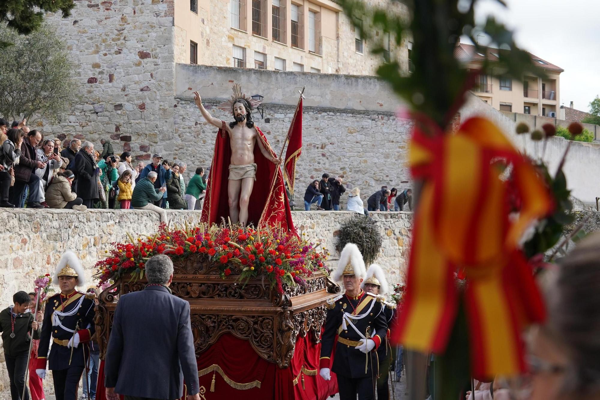 GALERÍA | Las mejores imágenes de la procesión de La Resurrección en Zamora