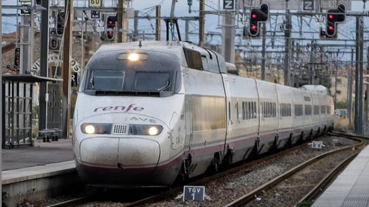 AVE de Renfe-SNCF en la estación de Perpinyà.